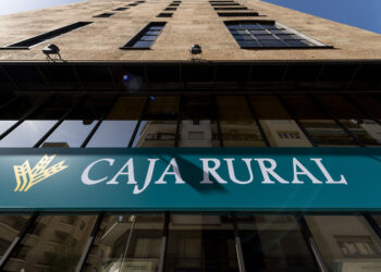 Caja Rural de Salamanca dona 150.000 euros a los afectados por la DANA y activa medidas en ayuda de socios y clientes