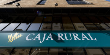 Caja Rural de Salamanca dona 150.000 euros a los afectados por la DANA y activa medidas en ayuda de socios y clientes