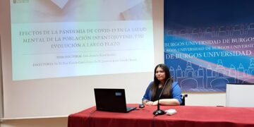 Arancha Bernal logra sobresaliente cum laude en su tesis sobre los efectos de la pandemia en la salud mental de niños y jóvenes