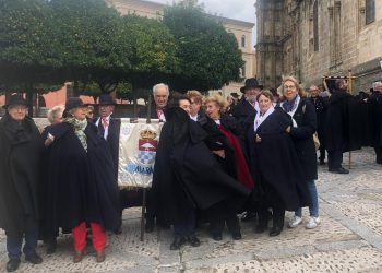 Alaraz y Santiago de la Puebla, presentes en el XXIV Encuentro de la Capa Española que se celebra en Plasencia (Cáceres)