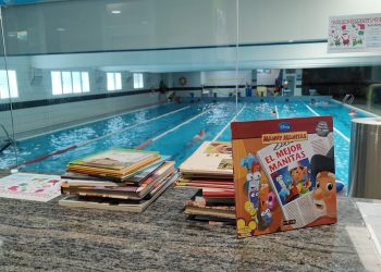 El Centro Integral Deportivo (CID) de Peñaranda recoge juguetes y material escolar para el colegio Ausias March de Paiporta