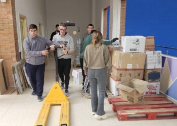 Peñaranda cierra esta tarde la recogida de alimentos y productos de limpieza para los miles de damnificados por la DANA