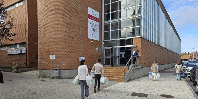 Peñaranda pide prioritariamente agua, productos de limpieza y leche para enviar a los afectados por la DANA en Valencia