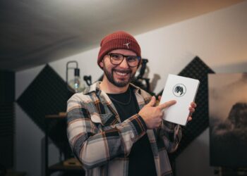 El peñarandino Fran García y Empatía Studios presentan en la feria INTUR el espectacular vídeo turístico de la ciudad de Toro