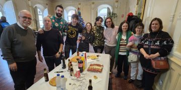El Ayuntamiento de Peñaranda reúne a sus trabajadores en el centro social con motivo del tradicional ágape navideño