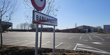 Babilafuente concluye las obras para la pavimentación de la gran explanada que da acceso a la plaza de toros y a las piscinas