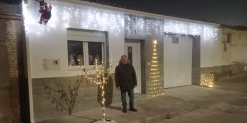 Ángel Pérez y Bárbara Sierra ganan el concurso de decoración de fachadas organizado por el Ayuntamiento de Cantaracillo