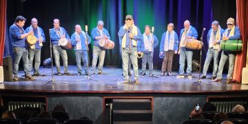 La comparsa peñarandina vive un esperado reencuentro con su público que aplaude los emblemáticos temas del cancionero local