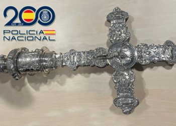Detenido un varón de 43 años por la sustracción de una cruz parroquial del siglo XVII en una iglesia de la capital salmantina
