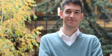 José Julio López: «A la política se viene a servir y no a servirse. Creo que ambas cosas son compatibles, ahora bien, siempre defenderé que la política debe ser una profesión accesoria a otra»