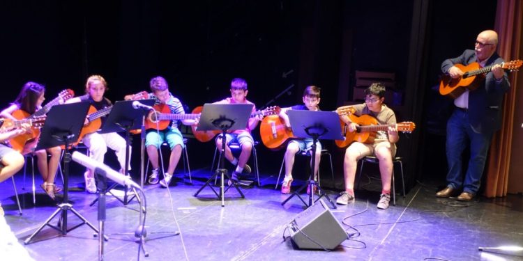 El PP de Peñaranda propone modernizar la Escuela Municipal de Música y critica la subida de cuotas propuesta por el PSOE