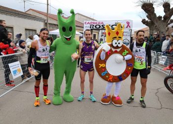Juan Bueno y Andrea Jaén se llevan el triunfo en la XII edición de la Carrera del Roscón celebrada en Paradinas de San Juan