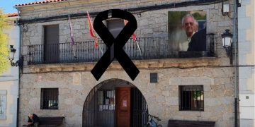 Alaraz despide a Marceliano Iglesias que fue alcalde de la villa desde el año 1994 al 2002 y conductor del autobús «La Serrana»