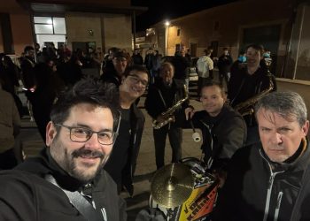 La V Ruta de San Blas abre las fiestas de Babilafuente al ritmo de la charanga Dale Kaña 2.0 y con una gran animación en la calle