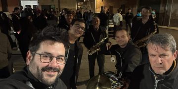 La V Ruta de San Blas abre las fiestas de Babilafuente al ritmo de la charanga Dale Kaña 2.0 y con una gran animación en la calle