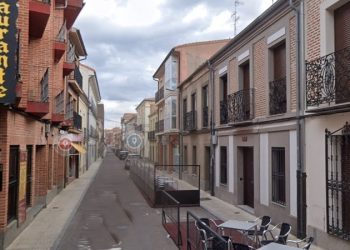 Fallece un nonagenario tras atragantarse mientras comía en un restaurante situado en la calle Ricardo Soriano de Peñaranda