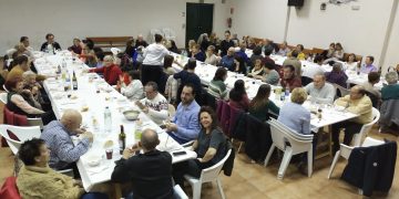 Villoruela recauda fondos para un centenar de agricultores de Haití en una cena solidaria en el multiusos «Bernardo Cuesta»