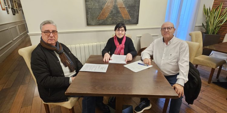 La Hermandad de Cofradías de Peñaranda convoca el XXXII Premio Nacional de Poesía y el VIII certamen de fotografía