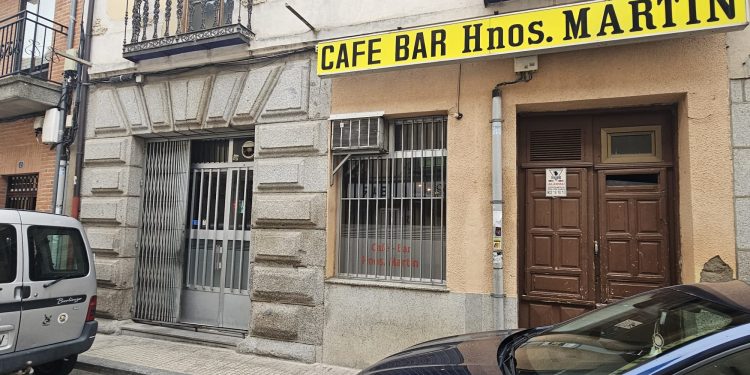 Adiós a otro de los históricos bares peñarandinos: Hermanos Martín cierra sus puertas tras casi medio siglo de actividad