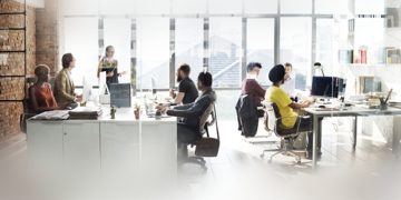 Academia Líder ofrece en Peñaranda un curso gratuito para manejo del ordenador en tareas administrativas en una oficina