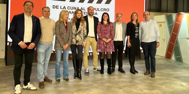 «De la Cuna al Sepulcro» presenta en FITUR la nueva experiencia de realizar el camino entre Ávila y Alba en bicicleta eléctrica