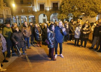 El «Logoturismo» llega a Peñaranda con un éxito de convocatoria y un ameno recorrido lingüístico de la mano de Miguel Sosa