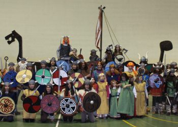 Carnaval 2017 en Peñaranda: un concurso de disfraces con 23 propuestas individuales y grupales presentadas en el pabellón