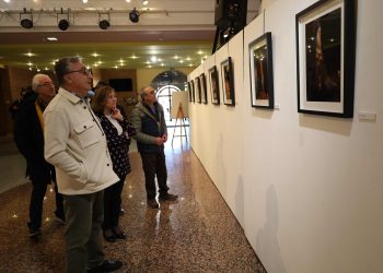 La esencia de la Semana Santa de Peñaranda en 33 instantáneas entre las que un jurado elegirá el cartel anunciador del 2025