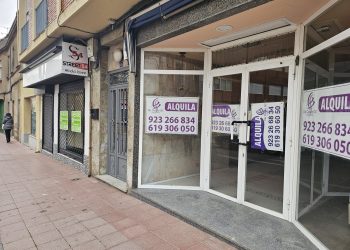 La calle Nuestra Señora de Peñaranda pierde más del 80 % de su tejido comercial por el continuo y preocupante declive del sector