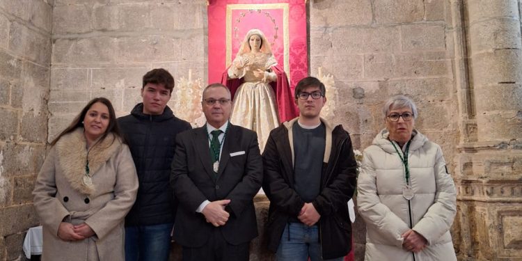 La cofradía peñarandina de la Esperanza elige al quinteto de metales En-armonía para el Encuentro del próximo Jueves Santo