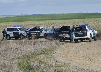 Espectacular intervención de Guardia Civil y Policía Local en Peñaranda interceptando a un vehículo con presuntos furtivos