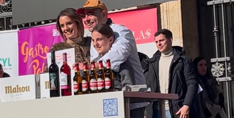 Helio Flores de Los Álamos Gastrolab logra el tercer premio en el concurso Platos del Cerdo de Castilla y León en Palencia