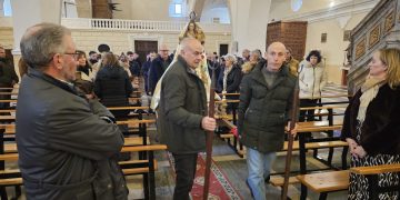 Día grande de las Candelas pasado por agua en Palaciosrubios que ha impedido sacar la procesión con la imagen de la Virgen