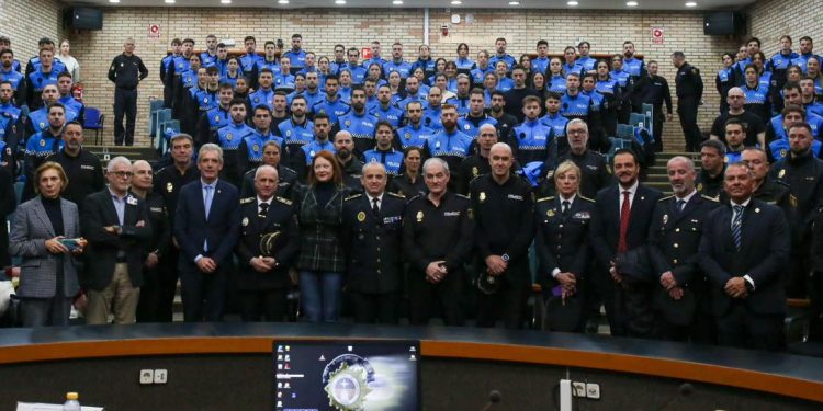Peñaranda incorporará este año dos nuevos agentes de la Policía Local tras completar su formación en la academia de Ávila