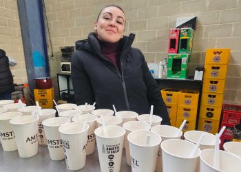 Aldeaseca de la Frontera despide su matanza tradicional con una comida que ha reunido a casi 400 comensales en el frontón