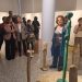 Peñaranda conmemora el 8M con la lectura de un manifiesto en el templete y la exposición «Mujeres en pie» de Amelia García