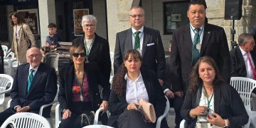 El Vice Hermano Mayor y la diputada de Caridad de la cofradía de la Virgen de la Esperanza de Peñaranda presentan su dimisión