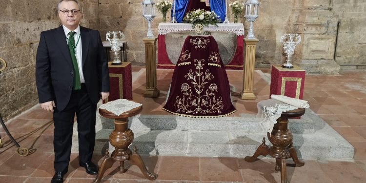 Adrián Romero, Hermano Mayor de la Esperanza en Peñaranda: «Creo que hay un interés por desacreditarme a mí personalmente y a los miembros de las distintas juntas que yo he encabezado»