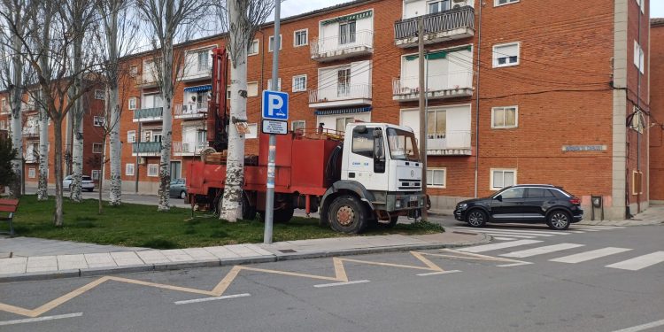 La Junta inicia en Peñaranda el estudio geotécnico para la futura ampliación del centro de salud que acogerá la Fisioterapia