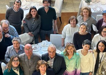 Emotiva despedida al enfermero Paco Diego que ha ejercido en estos años en Salmoral, Tordillos, Peñaranda y Nava de Sotrobal