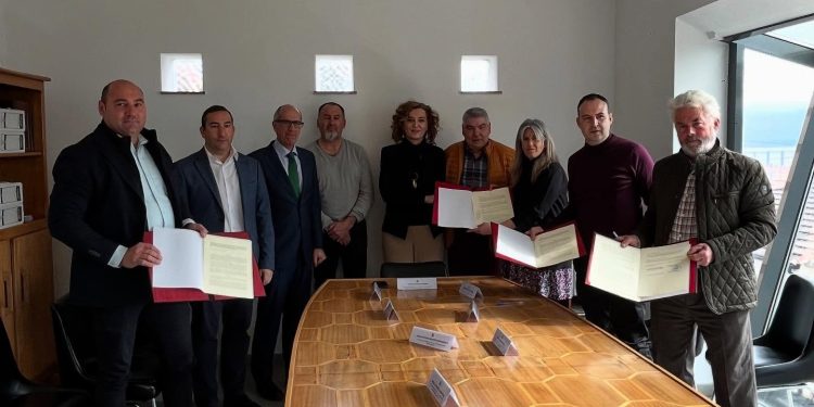 La Junta incrementará el parque público de Salamanca en más de 92 viviendas con una inversión de 5,8 millones en «Rehabitare»