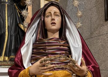 Nuestra Señora de las Lágrimas ya viste de hebrea en la ermita del Humilladero de Peñaranda para la veneración de los devotos