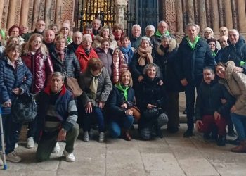 La asociación de mayores San Miguel de Peñaranda disfruta hoy de una excursión a tierras zamoranas visitando Toro y la capital
