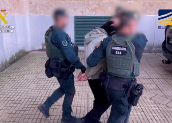 La Guardia Civil detiene a tres personas por su vinculación con el terrorismo yihadista, una de ellas en Salamanca