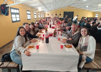 Los «Amigos del Toro del Voto» de Villoria organizan una jornada de hermandad en tierras vallisoletanas con 133 participantes