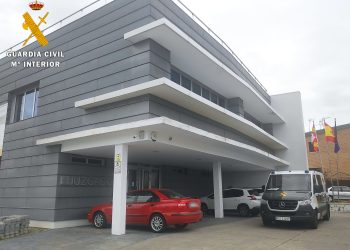 Los detenidos por el hurto en el supermercado de Peñaranda son cuatro varones y una mujer de nacionalidad rumana