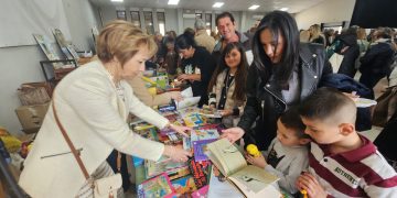 Babilafuente se vuelca con el tradicional rastrillo que abre una nueva edición de la campaña de solidaridad en Las Villas