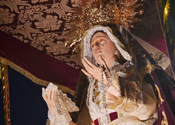 Humilladero y Lágrimas protagonizan el traslado penitencial del Martes Santo en Peñaranda con la esperada tregua del tiempo