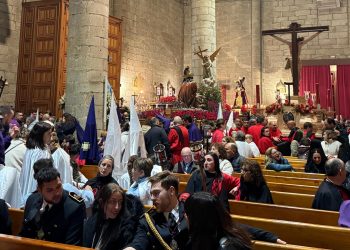 Peñaranda se queda sin Santo Entierro tras dar una hora de tregua: las condiciones meteorológicas obligan a tomar la dura decisión