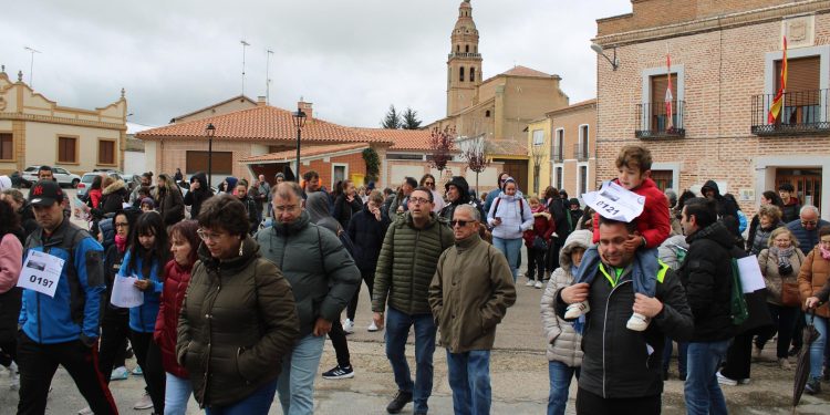 Rotundo éxito de participación en la marcha y comida solidarias de Palaciosrubios a favor de la Asociación Afectados CDKL5